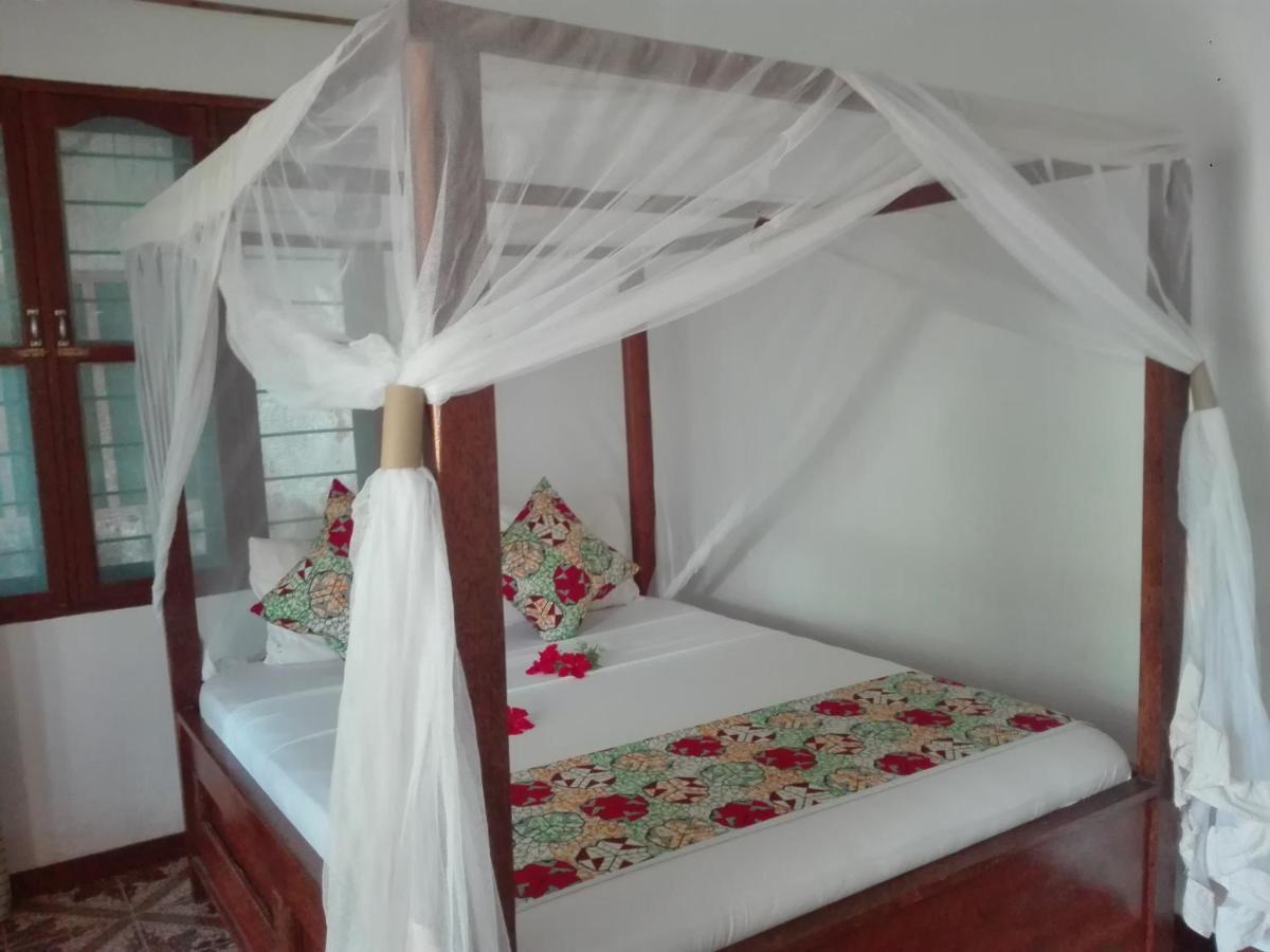 Ames Nungwi Bed & Breakfast ภายนอก รูปภาพ
