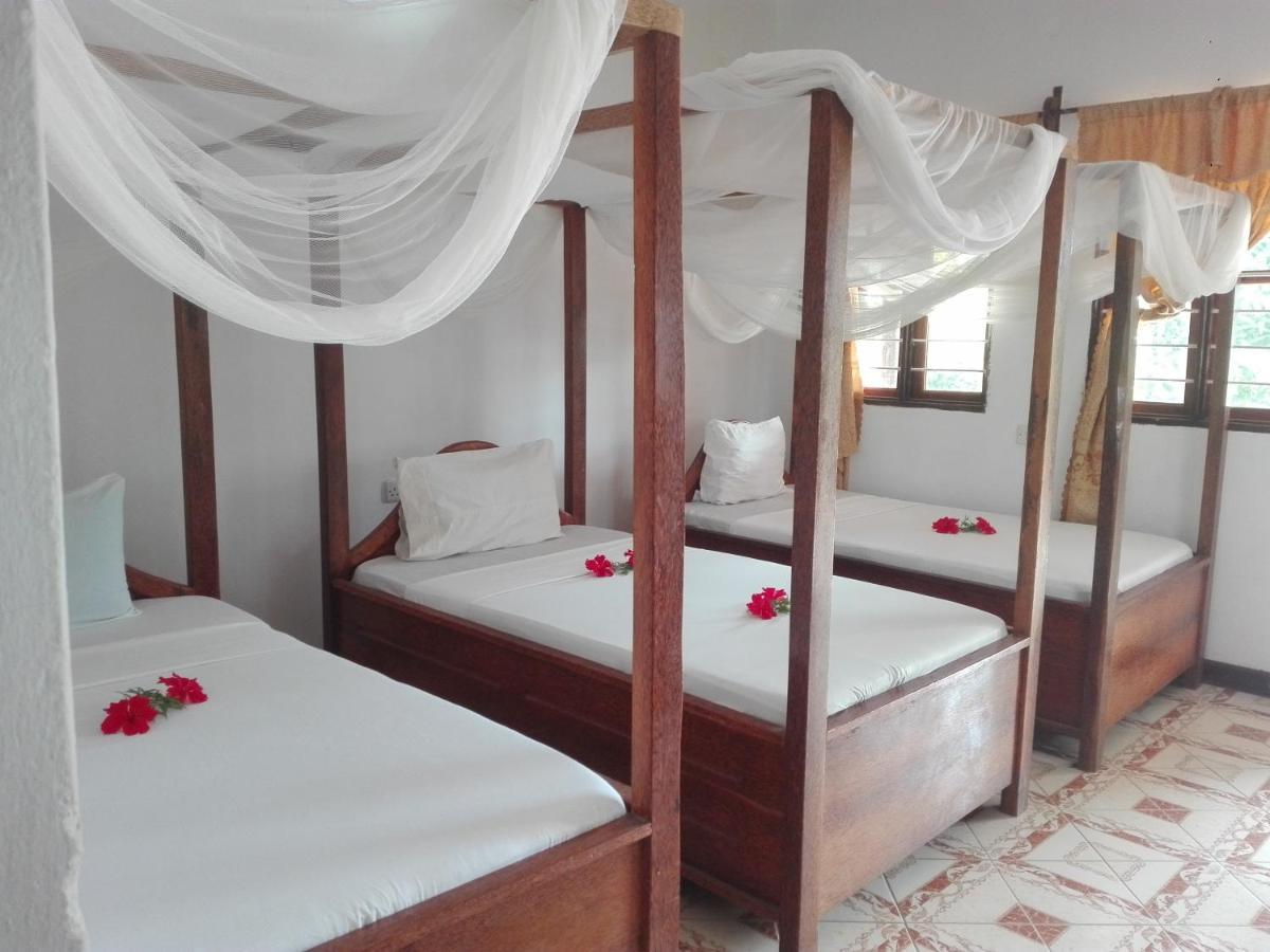 Ames Nungwi Bed & Breakfast ภายนอก รูปภาพ