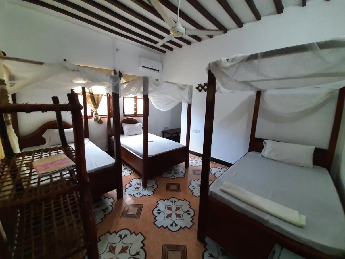 Ames Nungwi Bed & Breakfast ห้อง รูปภาพ